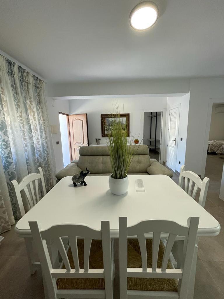 Casa Javi Y Carmen Apartment